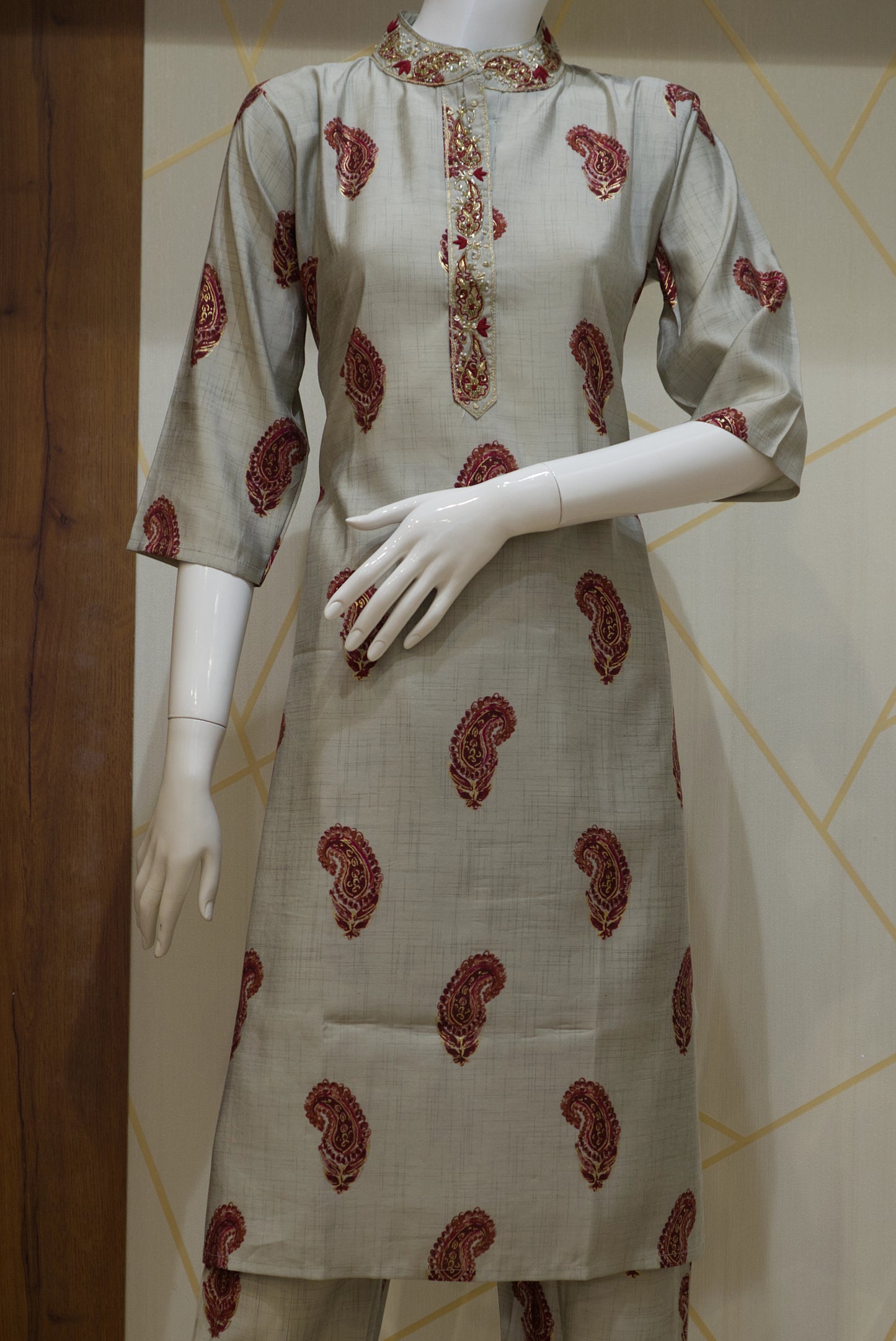 Muslin slik kurti set