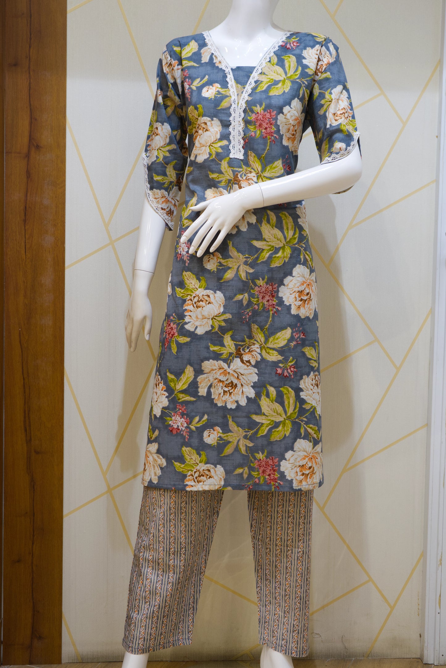 Floral kurti set
