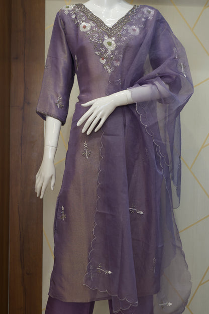 Tissue silk suit set