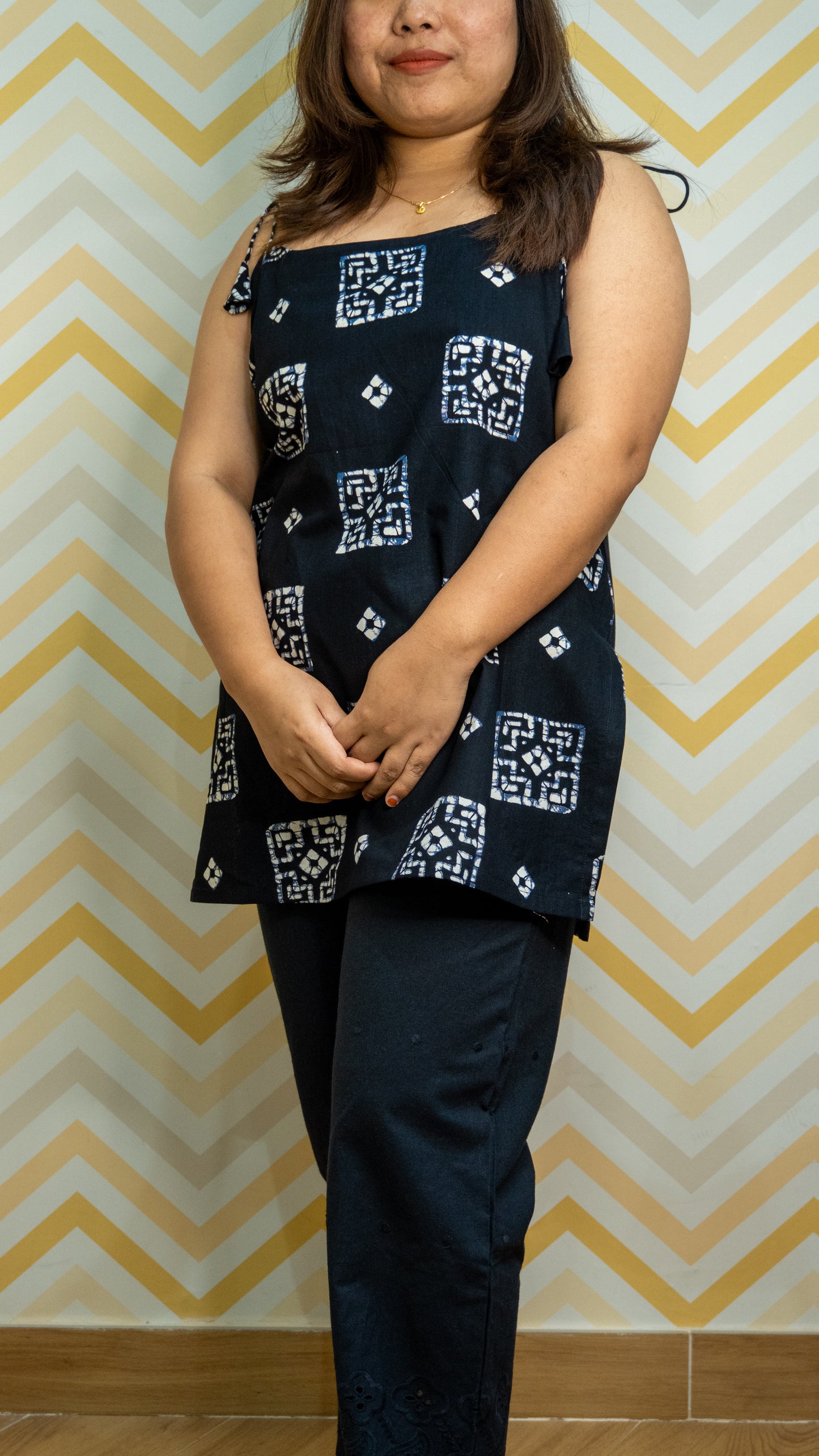 Avira short kurti