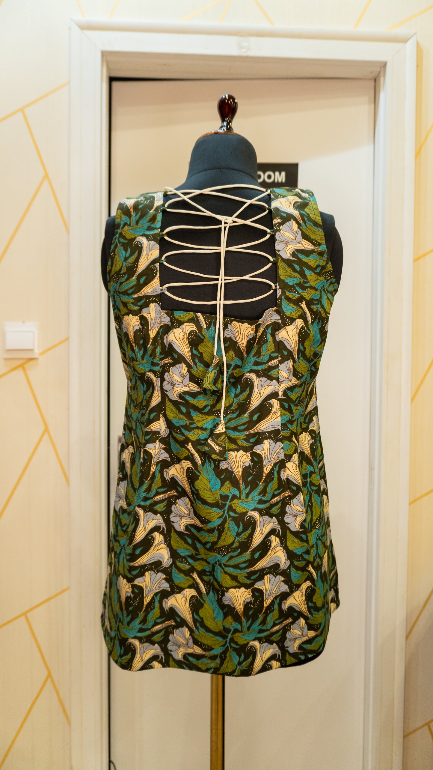 Anvika Short Kurti