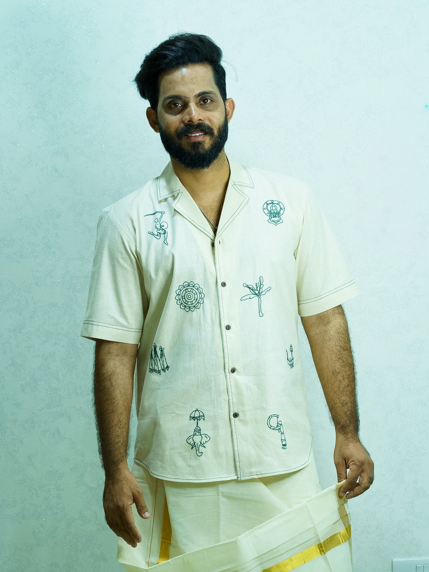 Hand-embroidered SHIRT