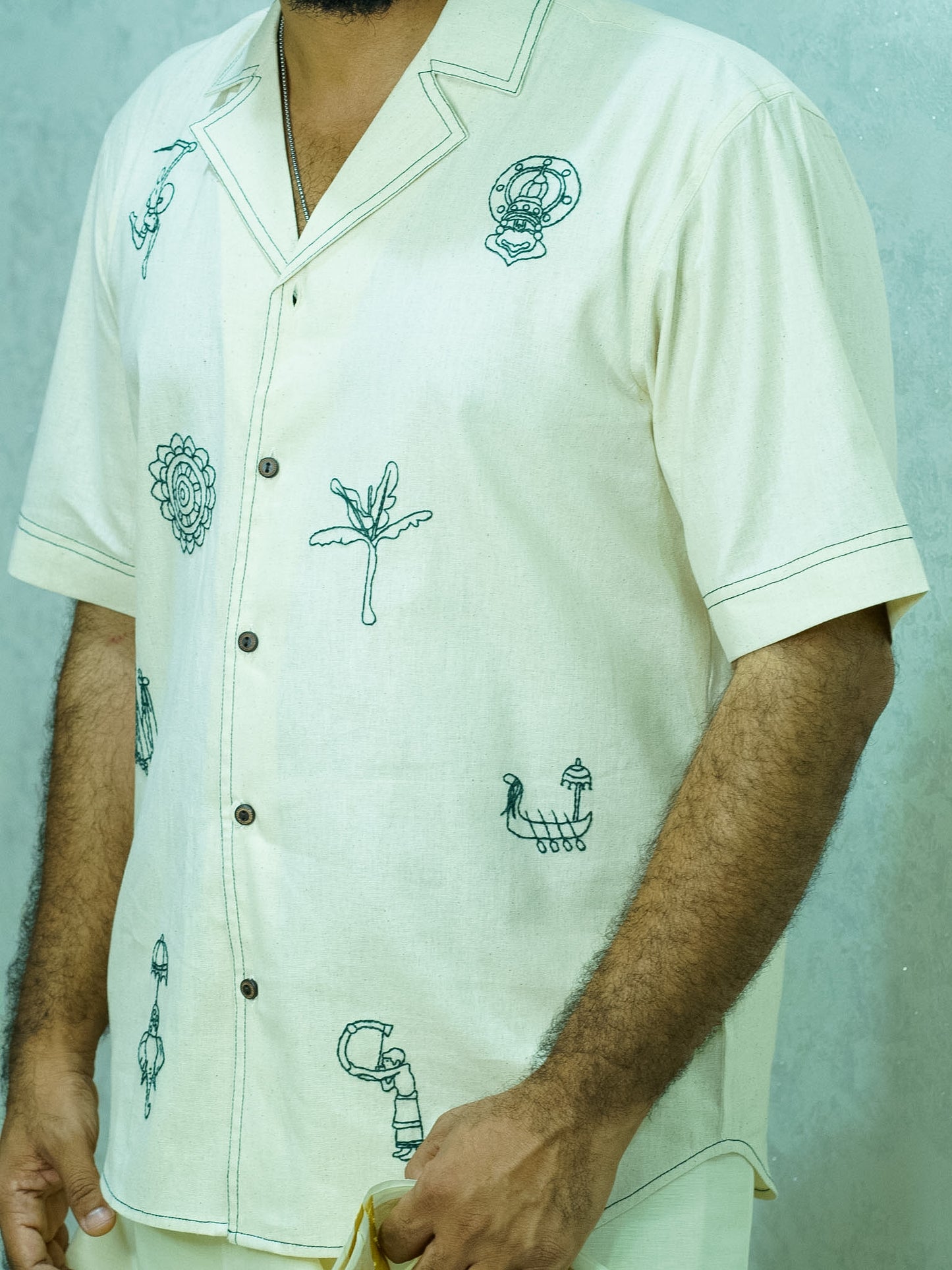 Hand-embroidered SHIRT