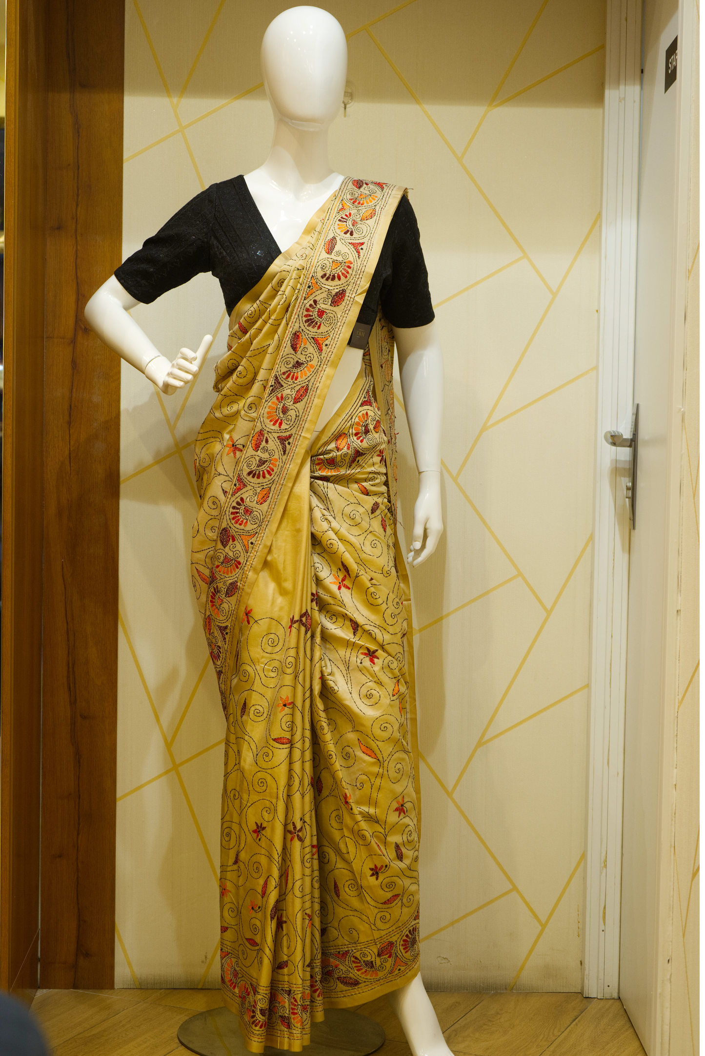 Khandha Worked Saree