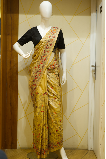 Khandha Worked Saree